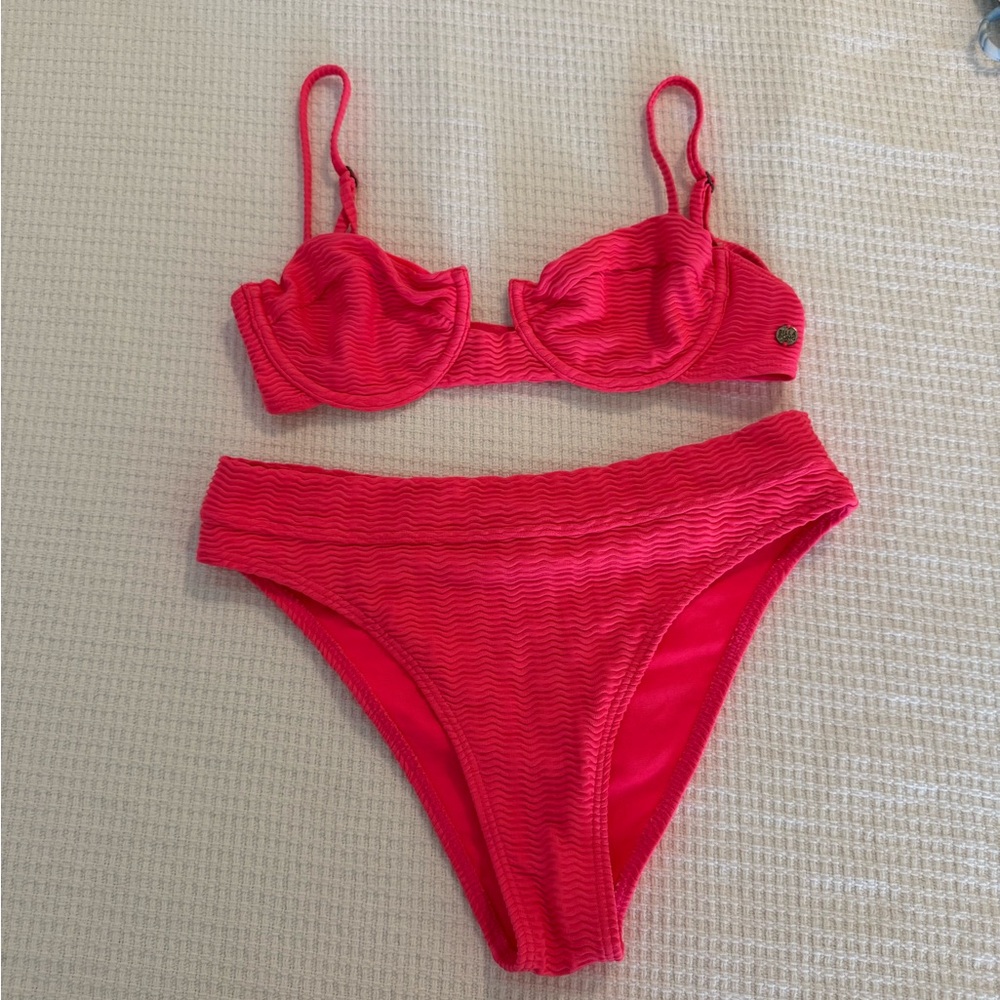 Billabong Red Bikini Set